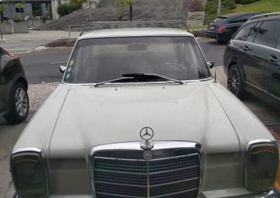 Mercedes w115/8